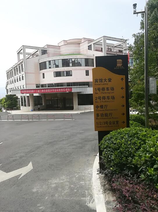 ���Űٰ����ݵ�ʾ��